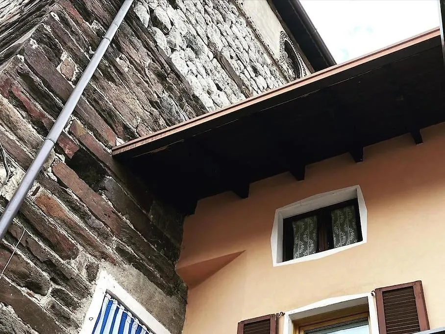 Casa Vacanze La Torre Malonno Włochy